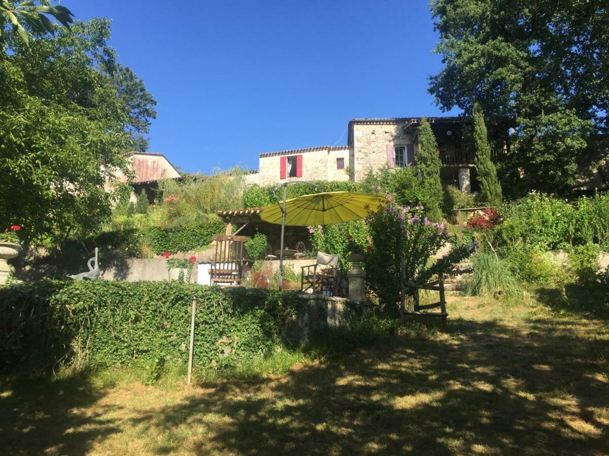 Bed and Breakfast Le Peyrail Les Lèves-et-Thoumeyragues Zewnętrze zdjęcie